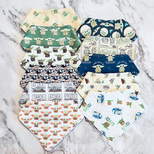 Load image into Gallery viewer, Mandalorian Bandana Bibs