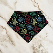 Load image into Gallery viewer, Harry Potter Bandana Bibs