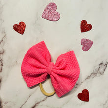 Load image into Gallery viewer, Valentine’s Bows
