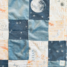 Load image into Gallery viewer, Dream Moon Blanket
