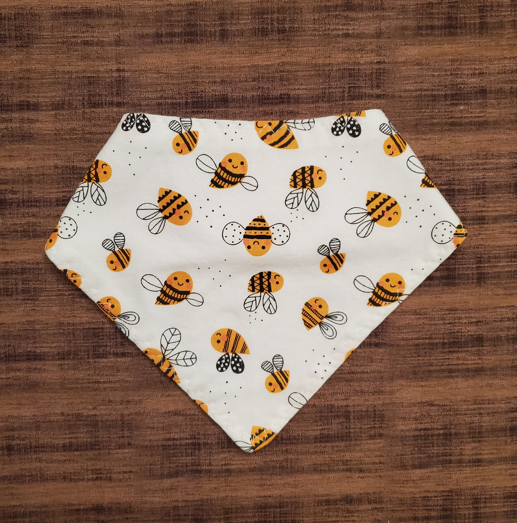 Bee's Bandana Bibs