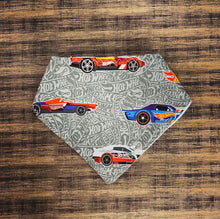 Load image into Gallery viewer, Hot Wheels Bandana Bibs
