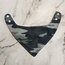 Load image into Gallery viewer, Camo &amp; Toy Army Bandana Bibs
