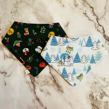 Load image into Gallery viewer, STAR WARS Christmas Bandana Bibs
